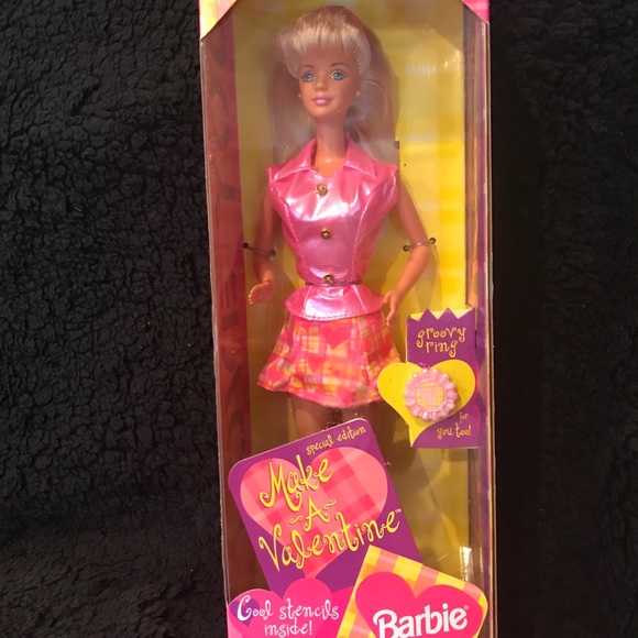 1998 Make A Valentine Special Edition Barbie - Picture 5 of 6
